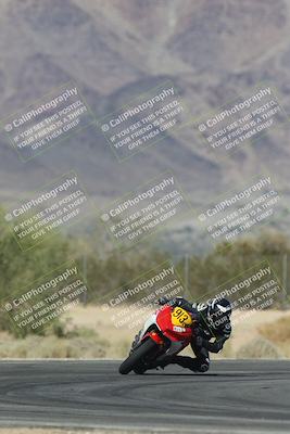 media/Oct-30-2025-Racers Edge (Thu) [[dabbdaf680]]/3-B Group/Session 5 (Turn 6)/